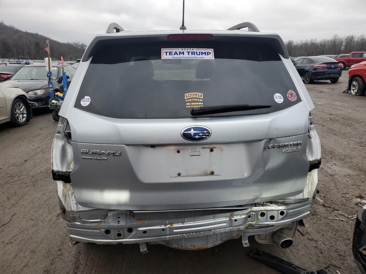 2015 Subaru Forester - Image 6