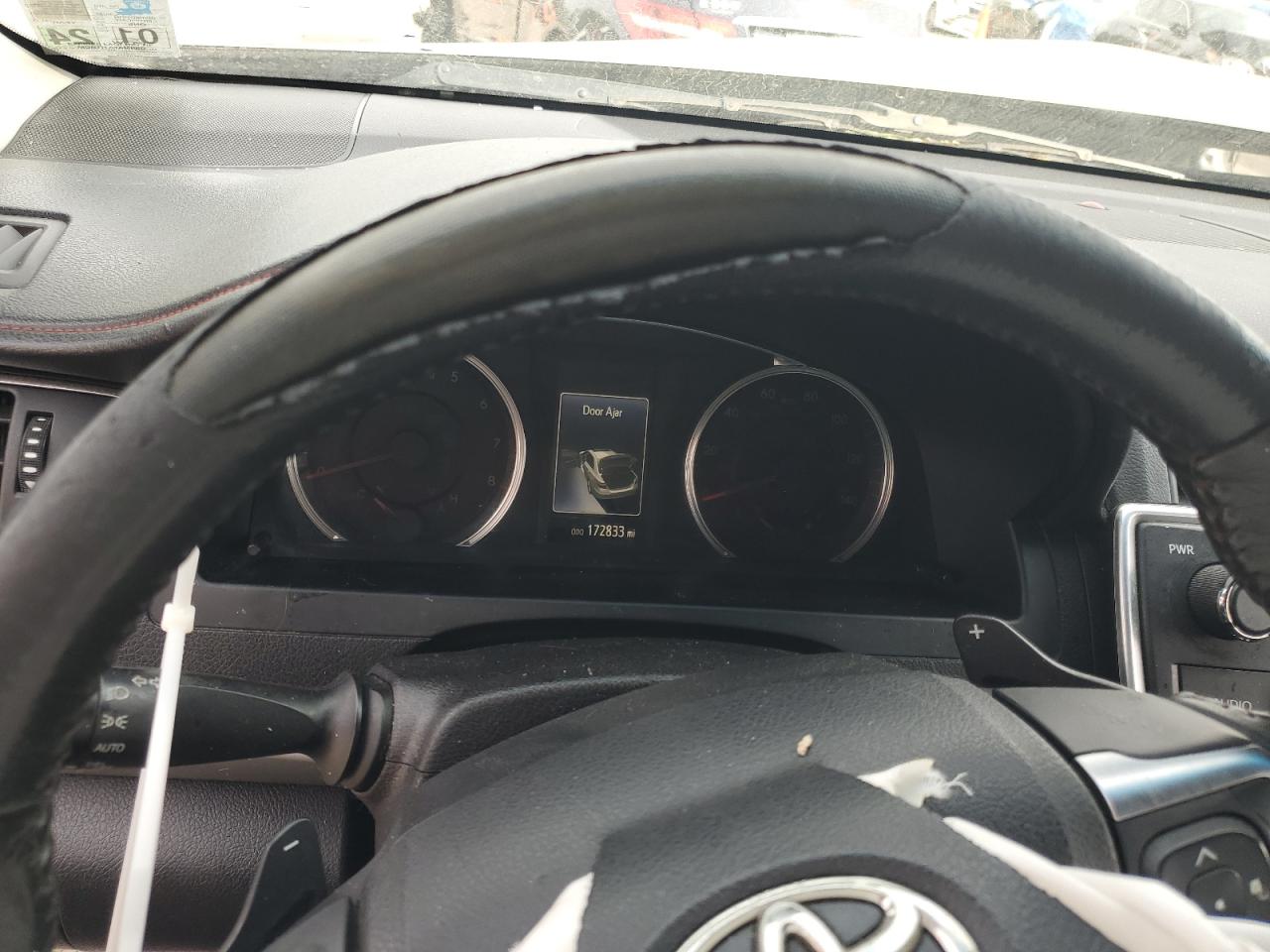 2017 Toyota Camry - Image 9
