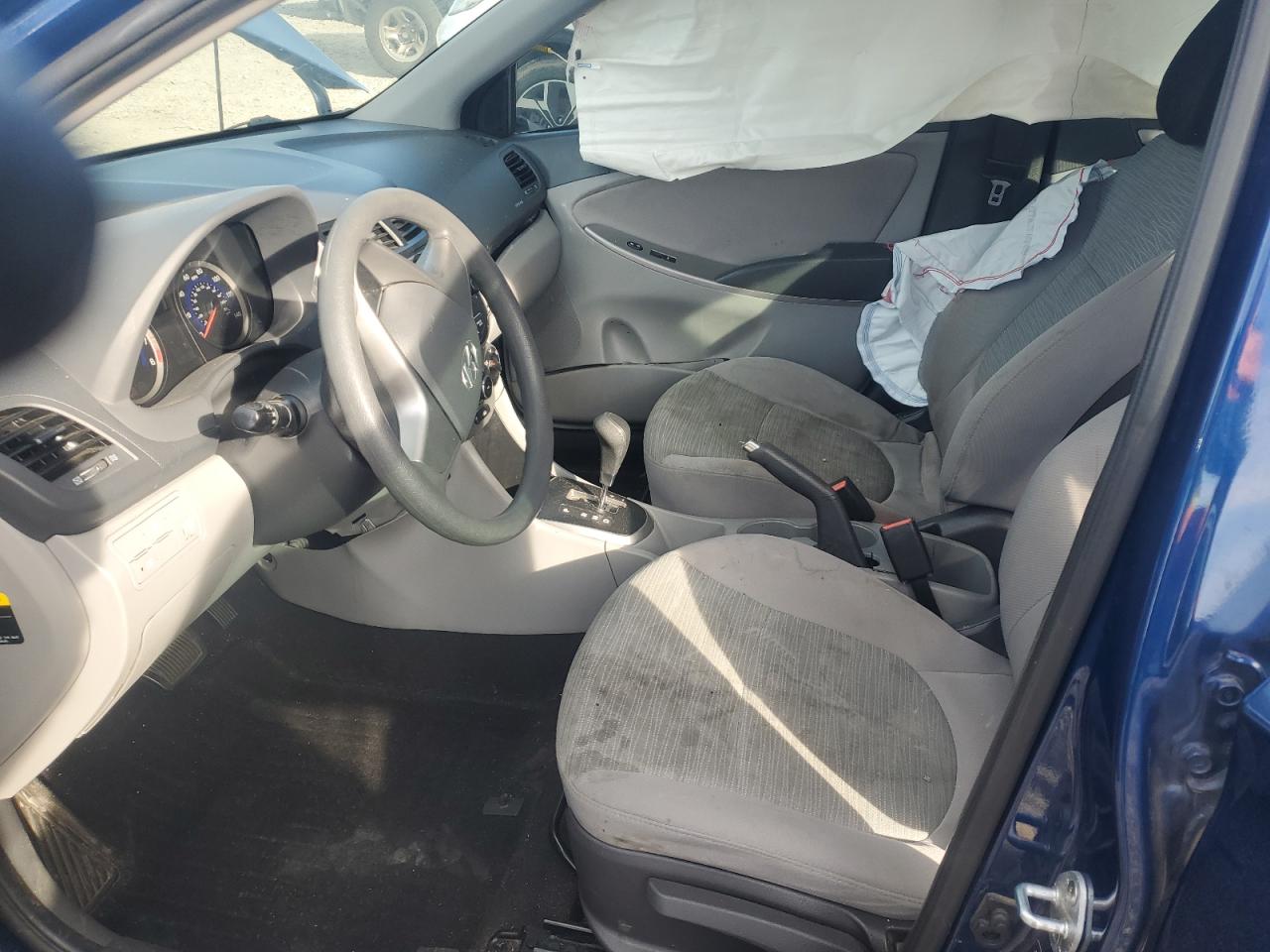 2017 Hyundai Accent - Image 7