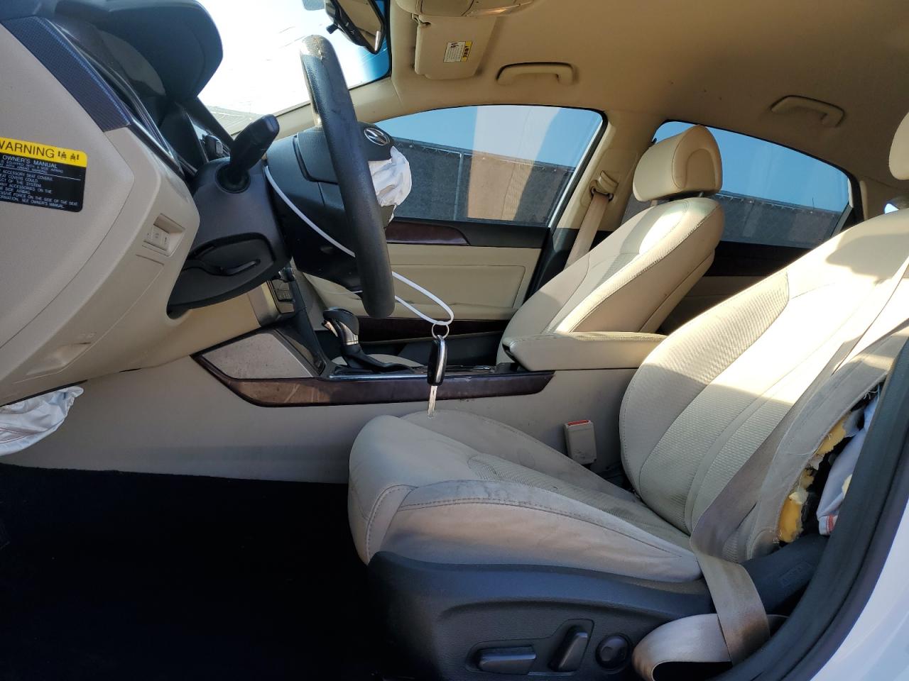 2015 Hyundai Sonata - Image 7