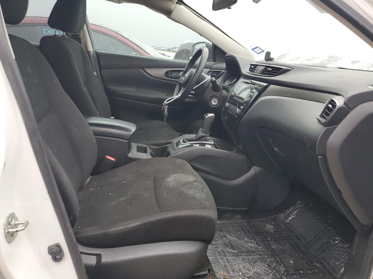 2018 Nissan Rogue - Image 7