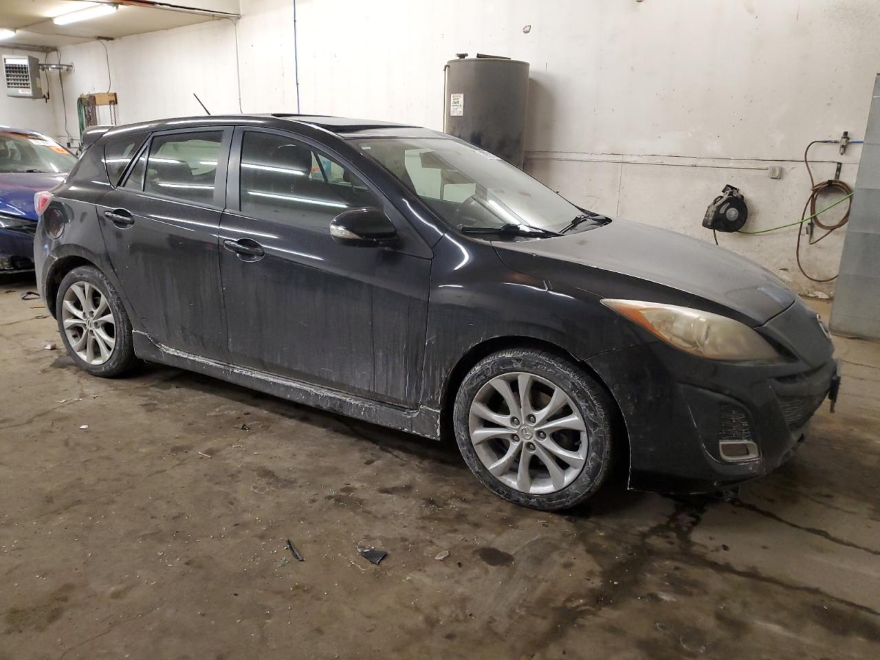 2010 Mazda 3 - Image 4
