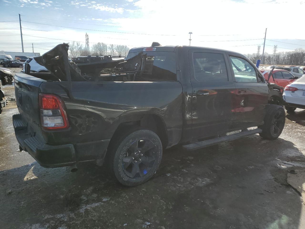 2019 RAM 1500 - Image 3