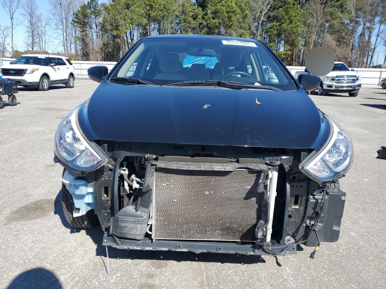 2016 Hyundai Accent - Image 5