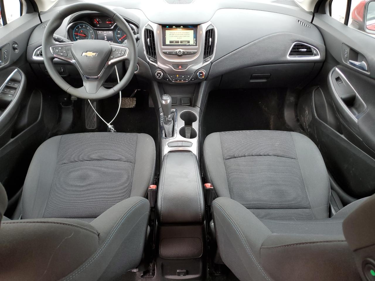 2017 Chevrolet Cruze - Image 8