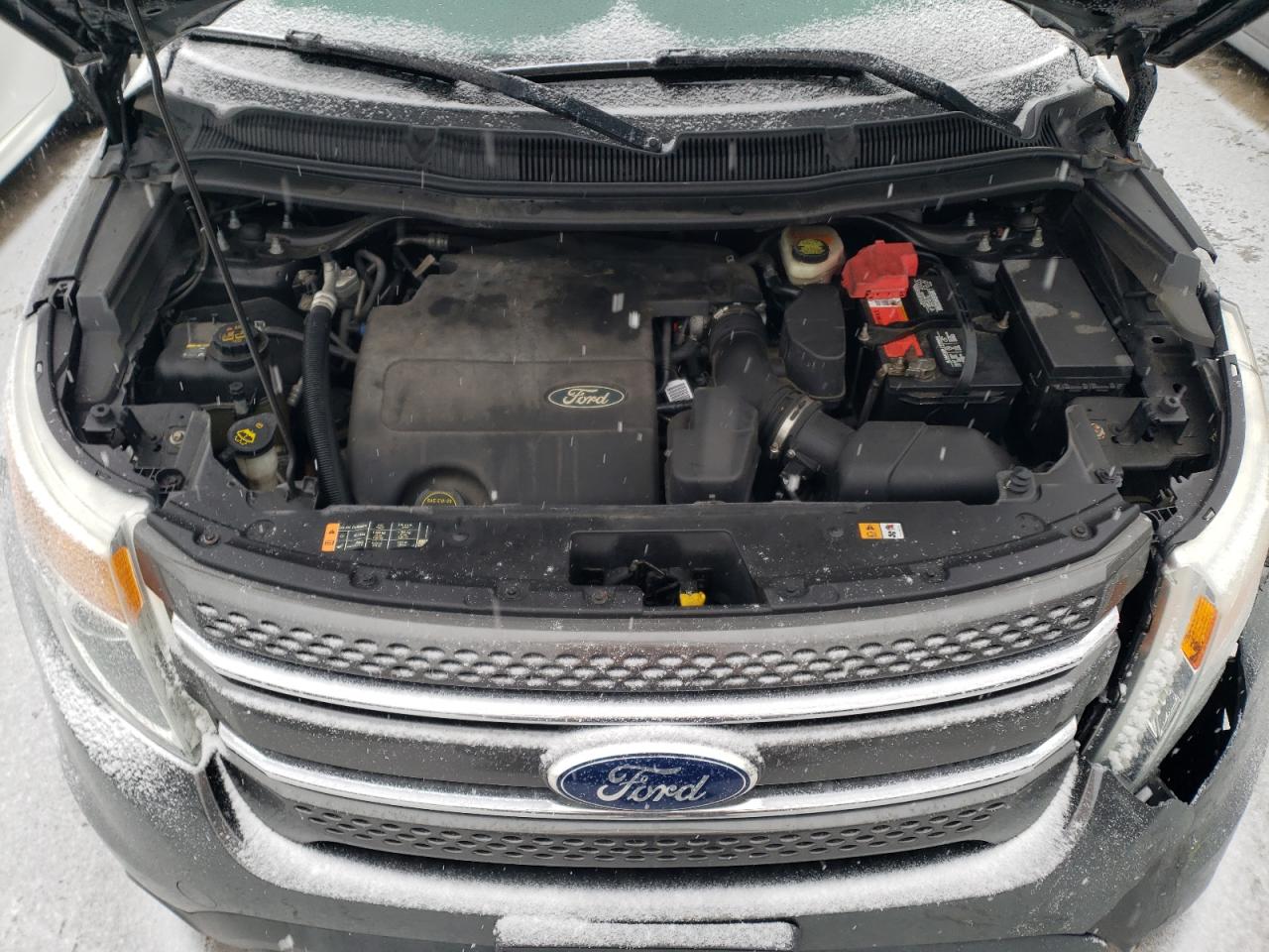 2015 Ford Explorer - Image 12