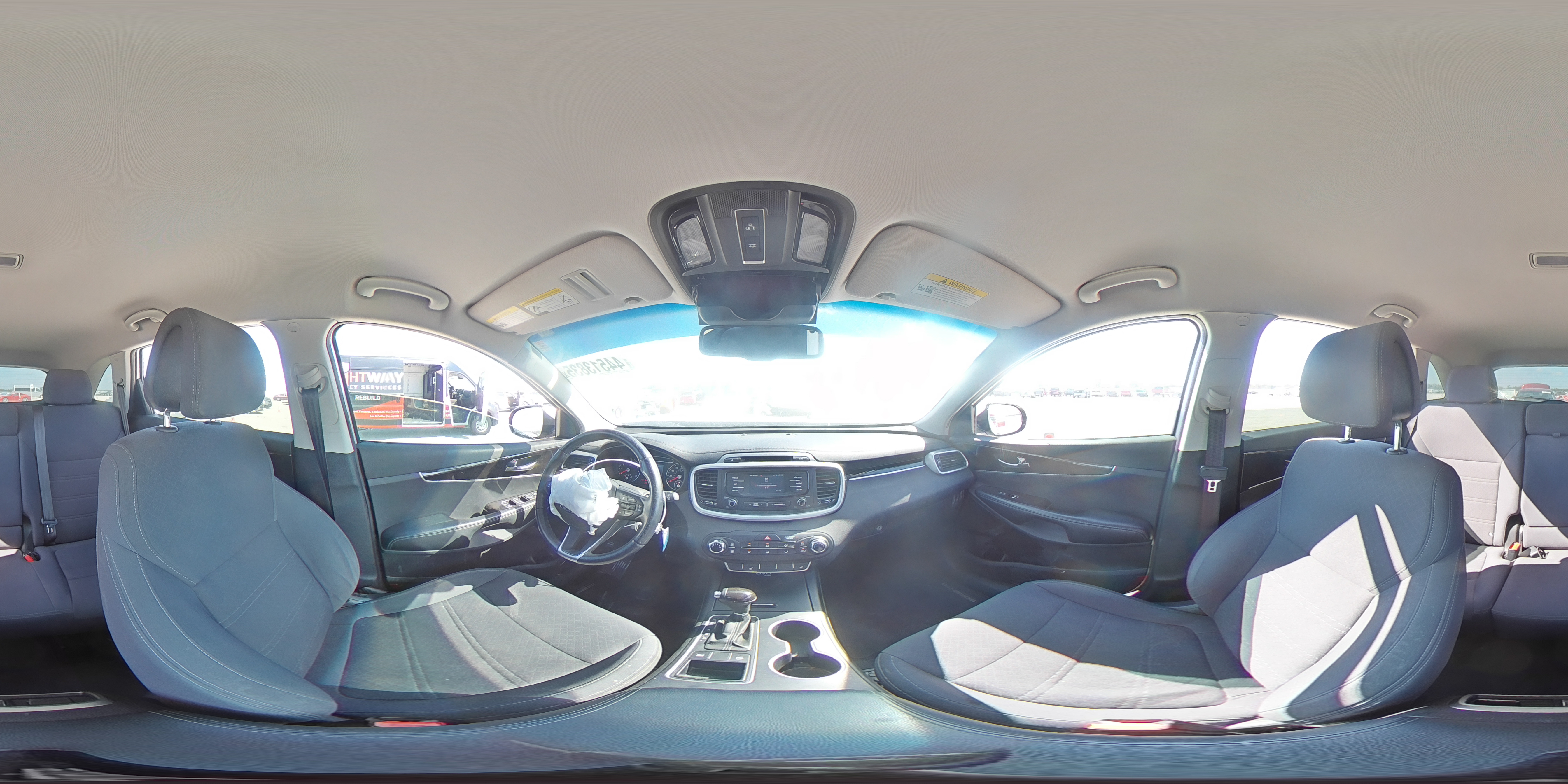 2016 Kia Sorento - Image 14