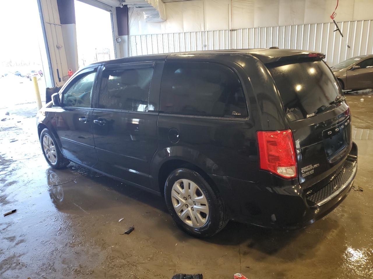 2016 Dodge Caravan - Image 2