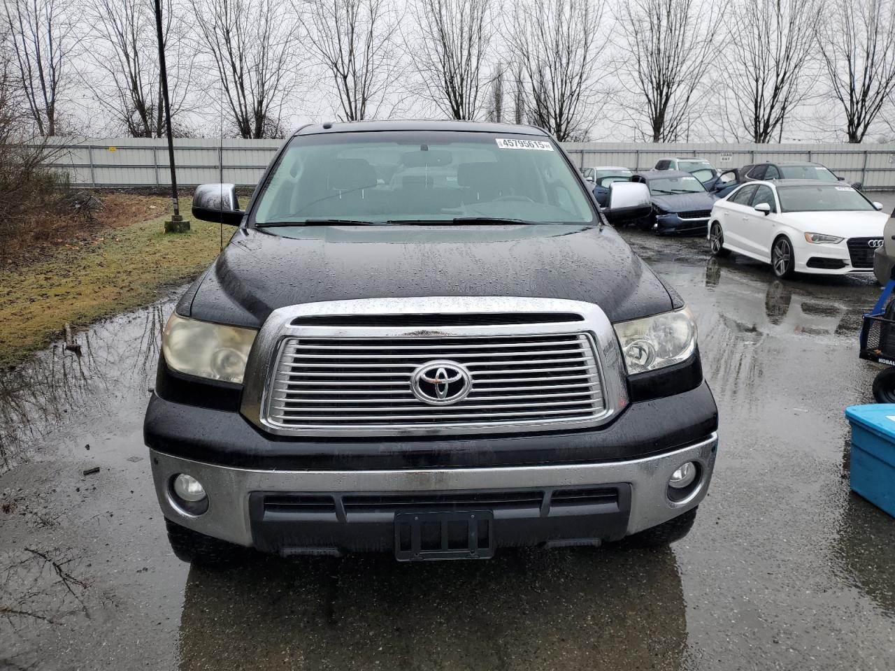 2010 Toyota Tundra - Image 5
