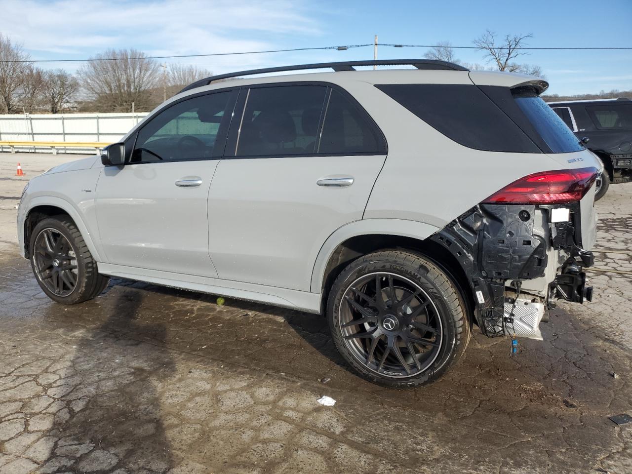 2024 Mercedes-Benz GLE - Image 2