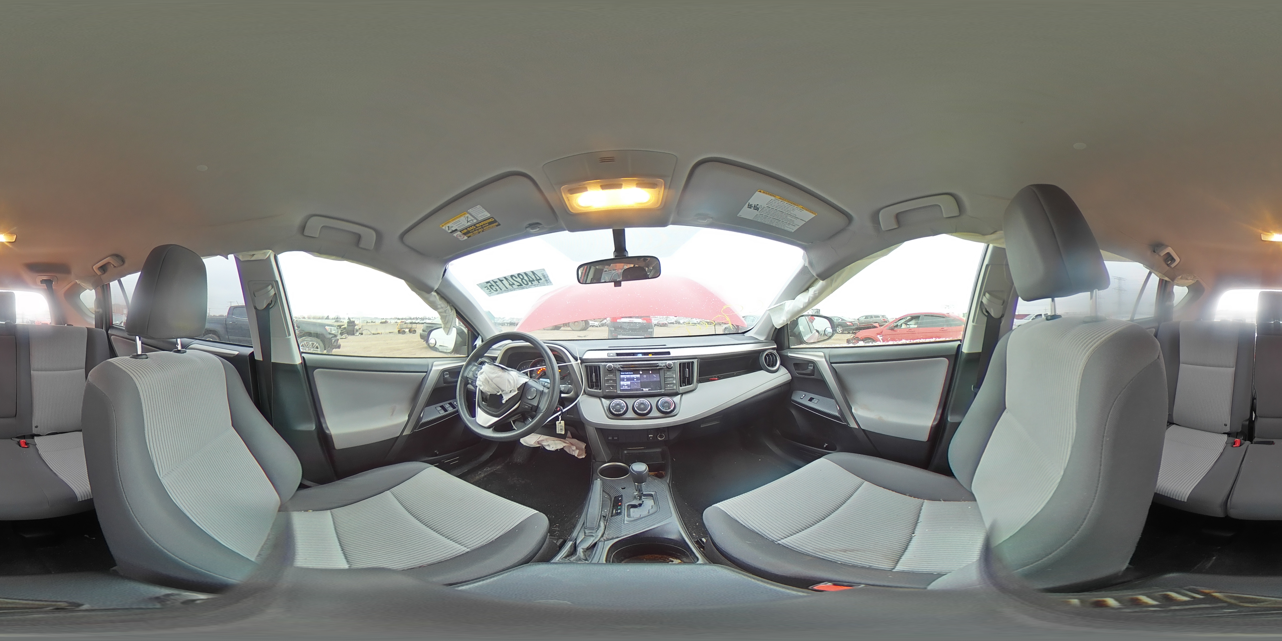 2014 Toyota RAV 4 - Image 13