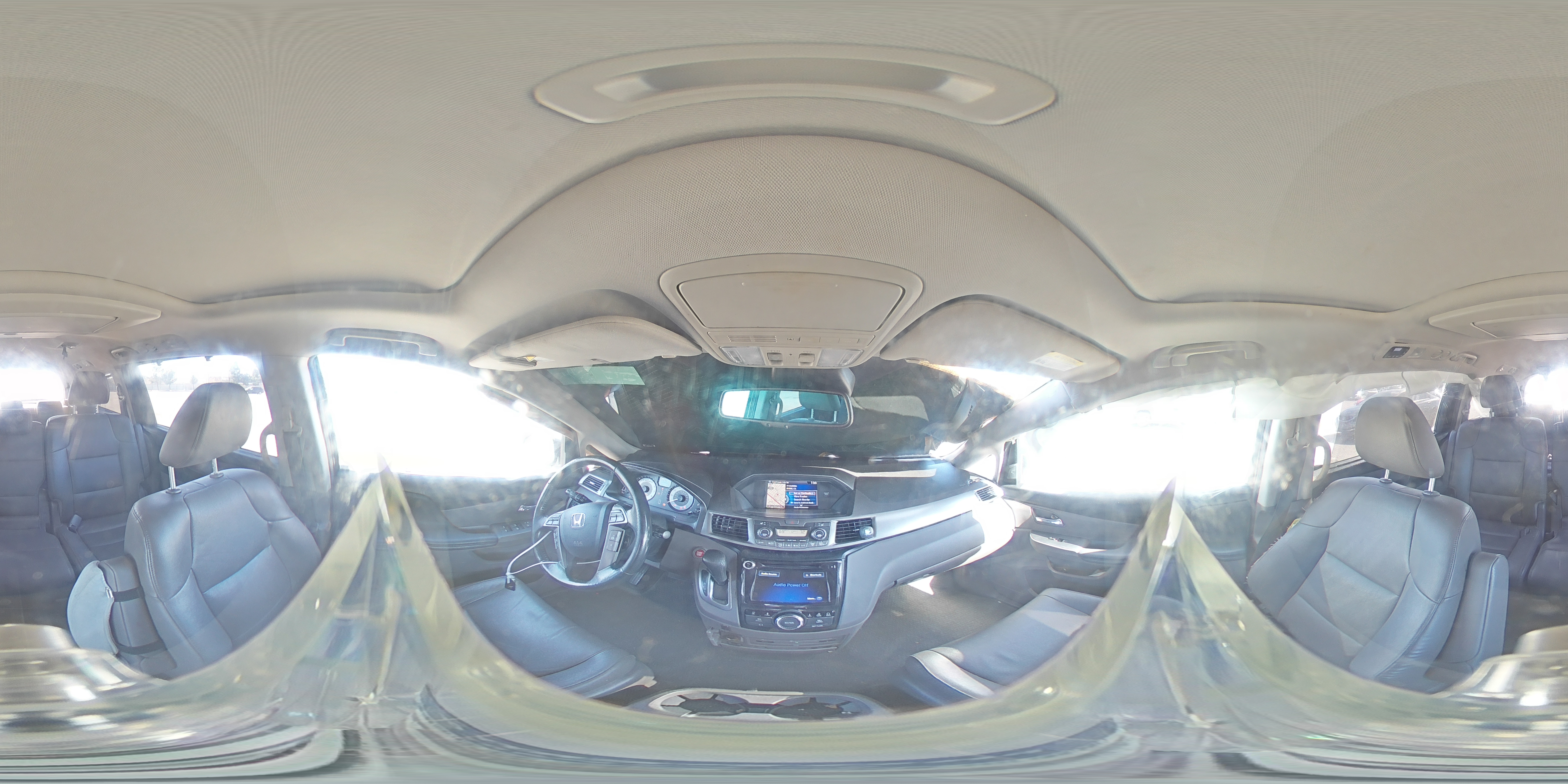 2016 Honda Odyssey - Image 13