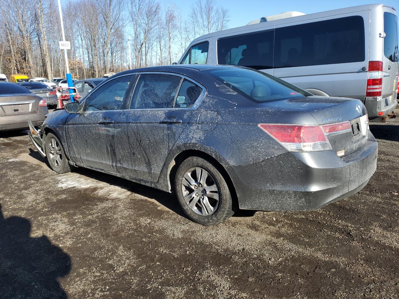 2011 Honda Accord - Image 2