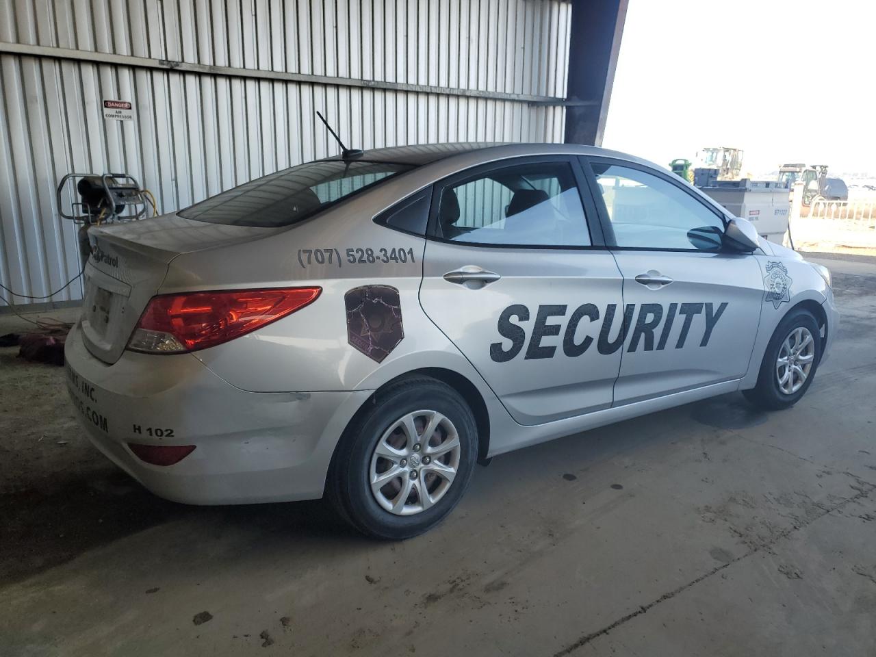 2014 Hyundai Accent - Image 3