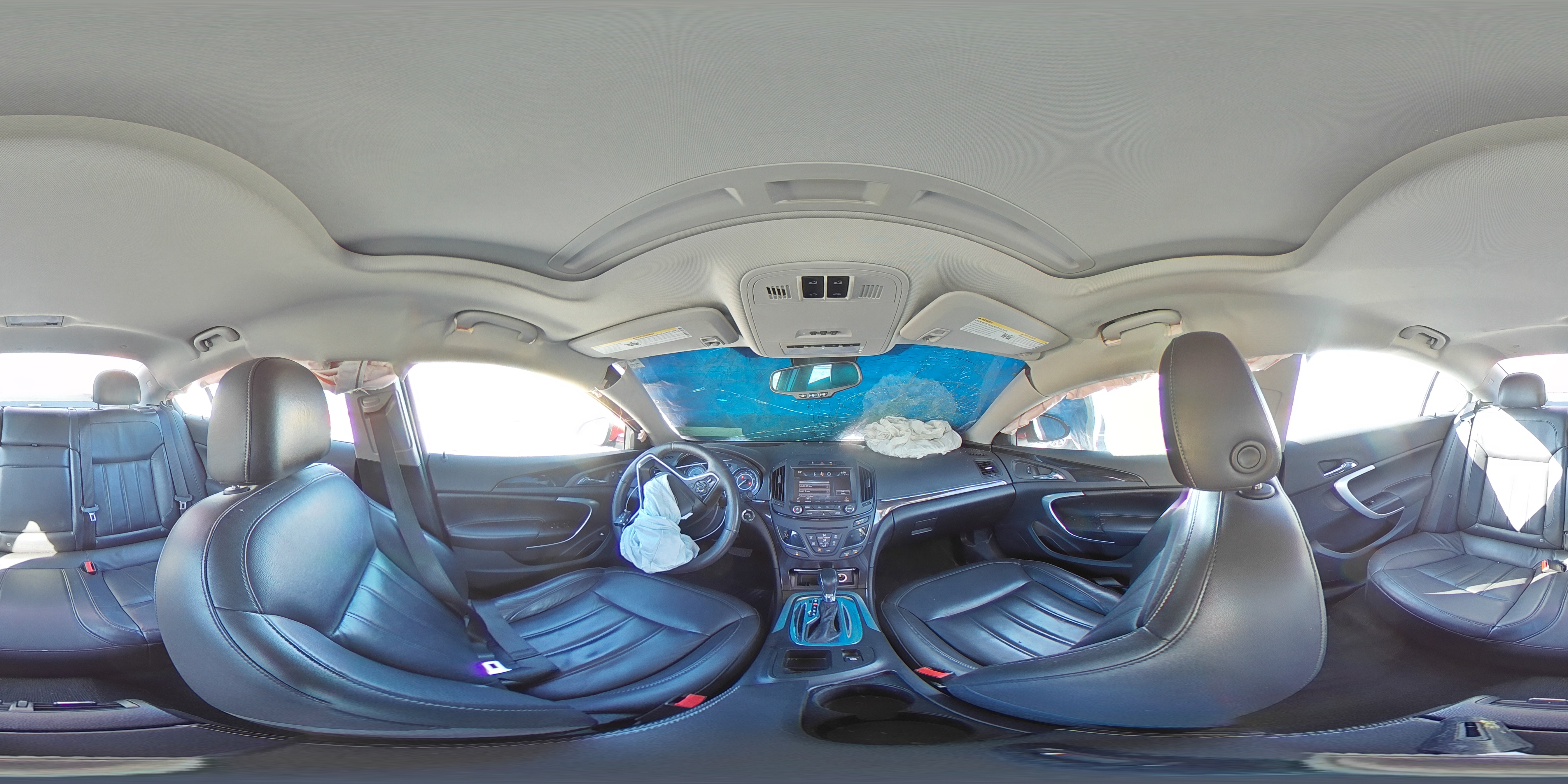 2014 Buick Regal - Image 15