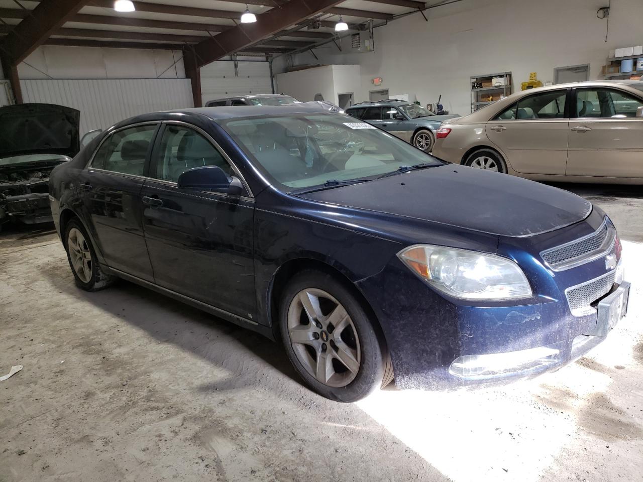 2010 Chevrolet Malibu - Image 4