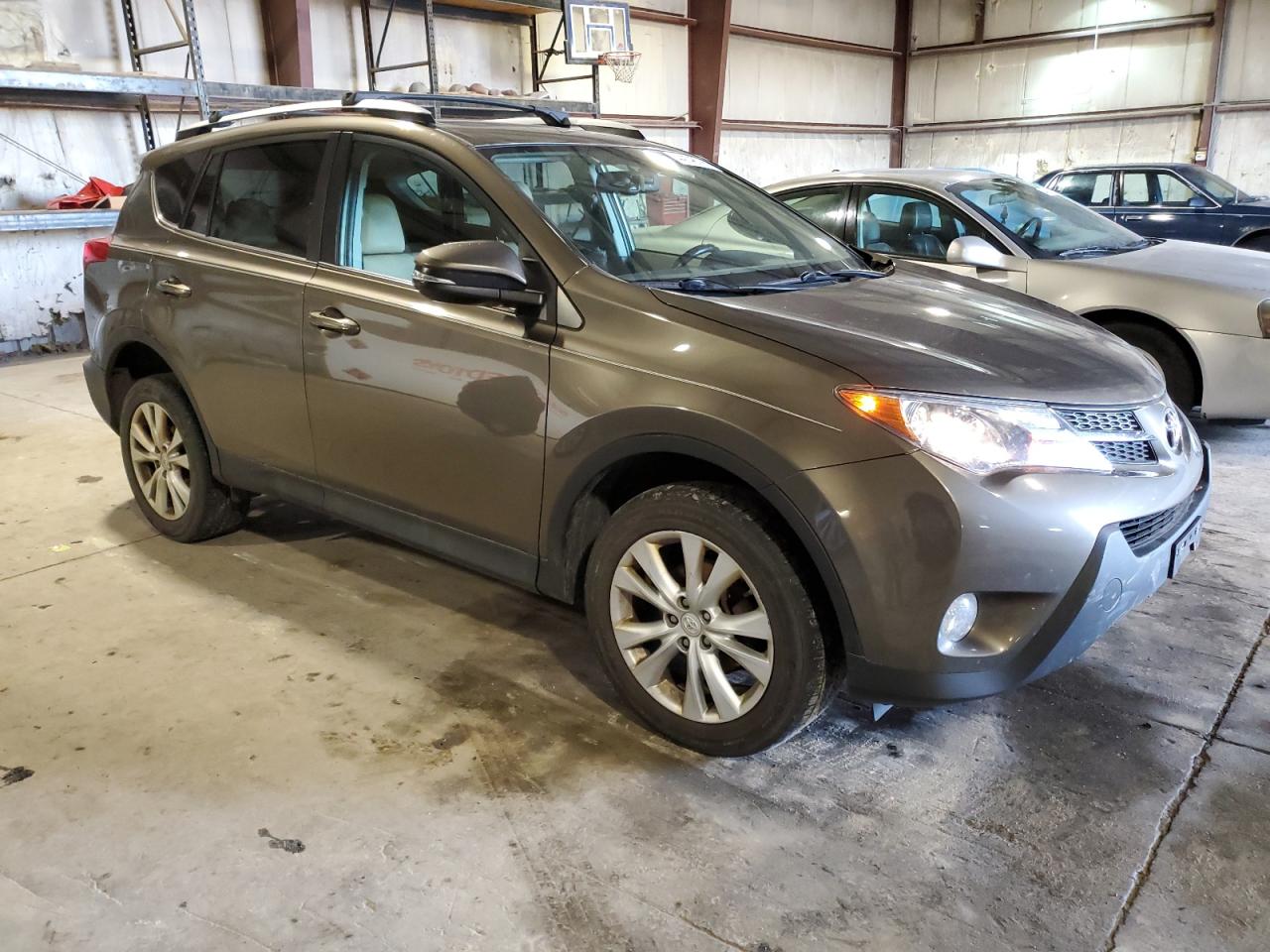 2013 Toyota RAV 4 - Image 4