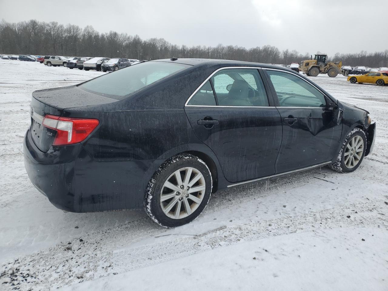 2012 Toyota Camry - Image 3