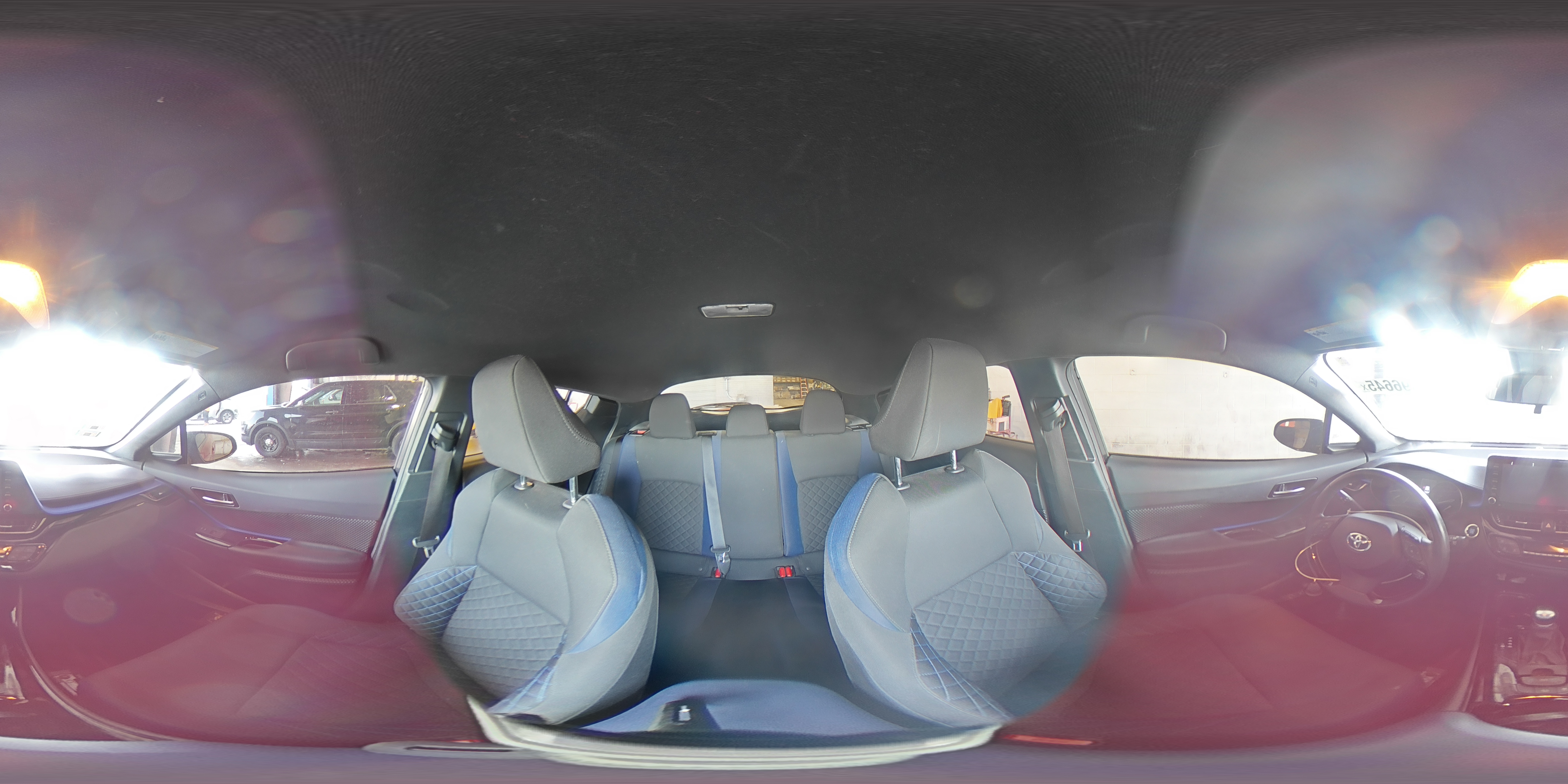 2020 Toyota C-HR - Image 15
