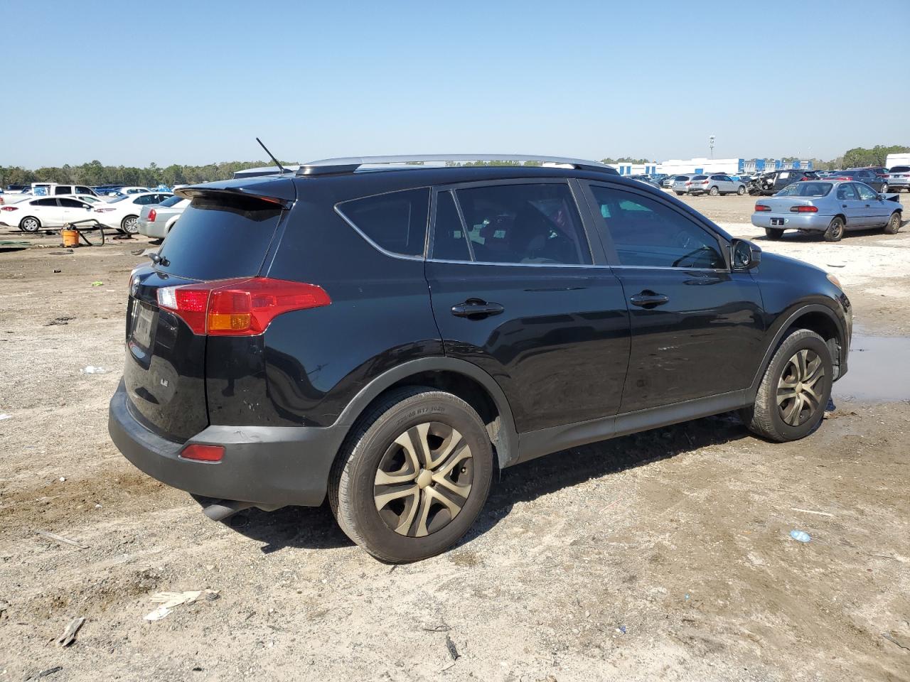 2015 Toyota RAV 4 - Image 3