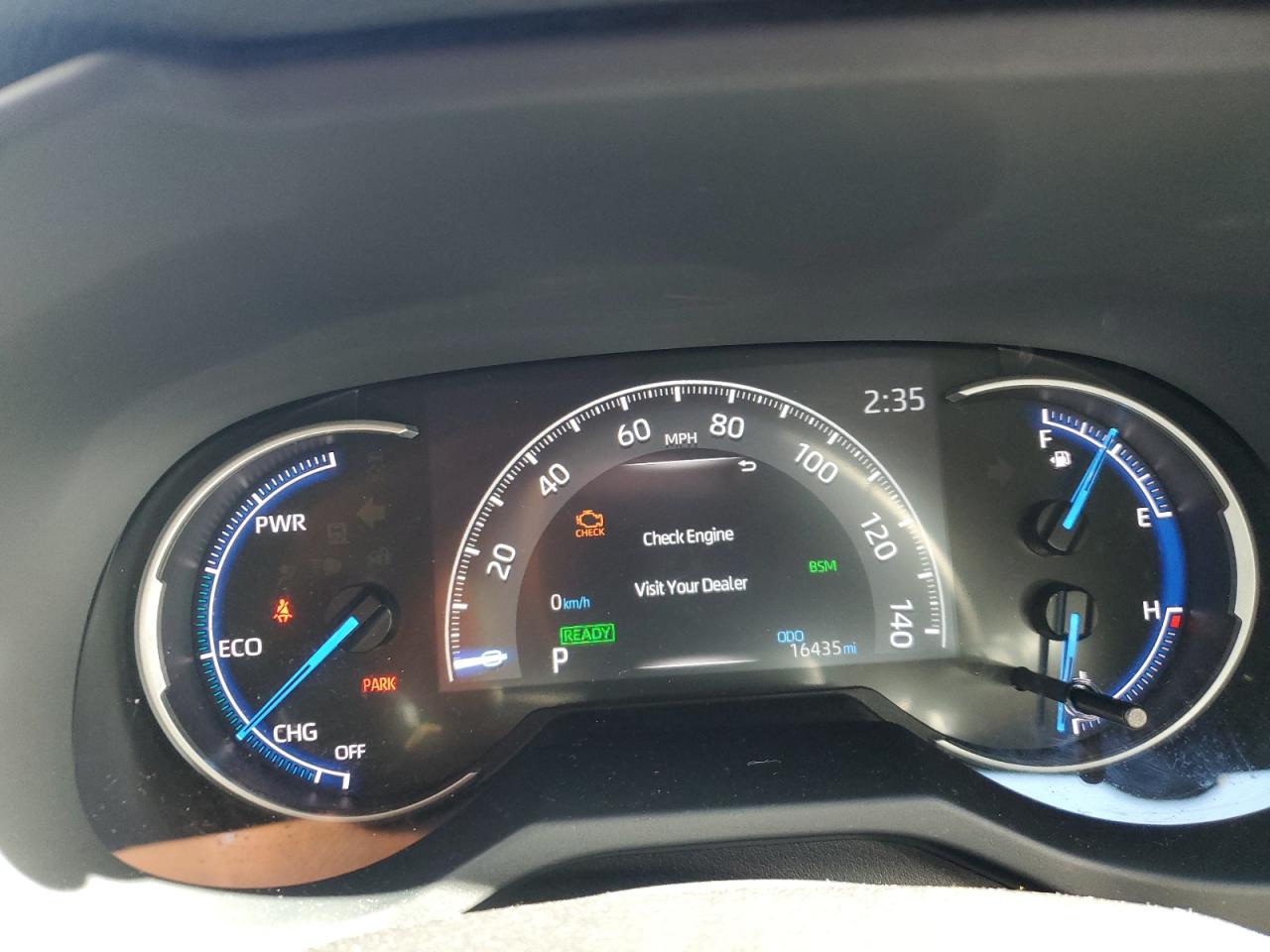 2023 Toyota RAV 4 - Image 9