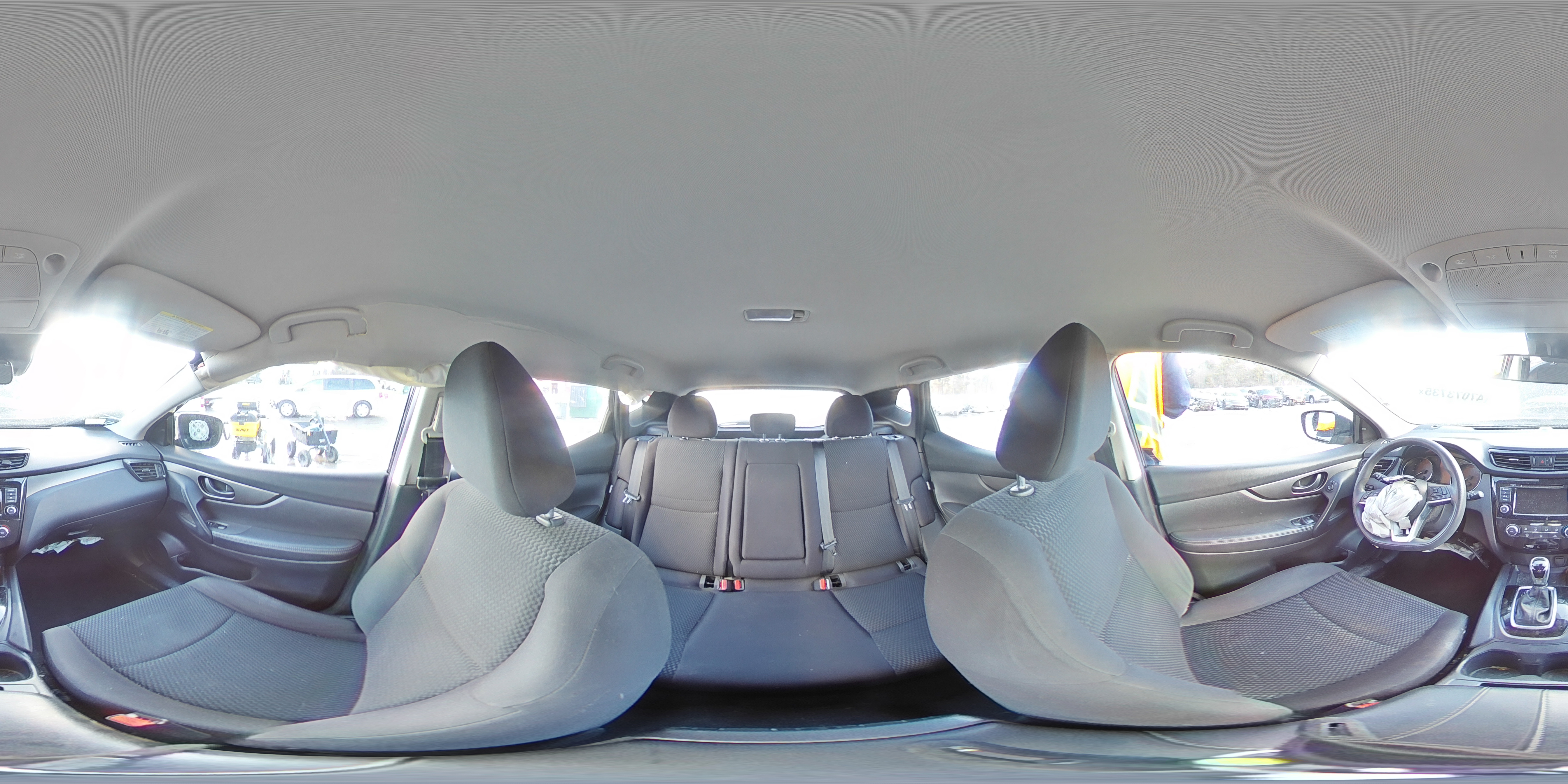 2020 Nissan Rogue - Image 12
