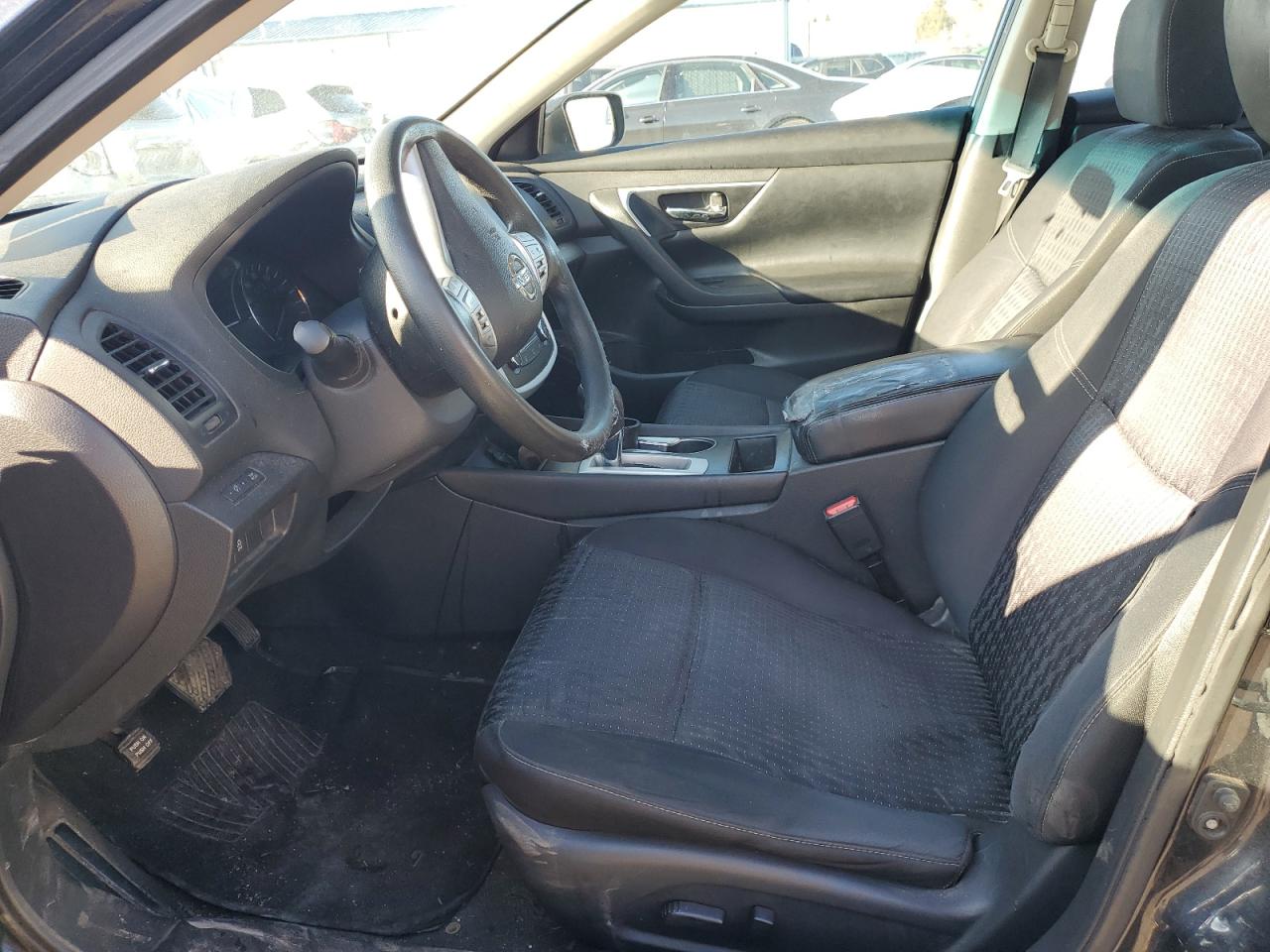 2016 Nissan Altima - Image 7