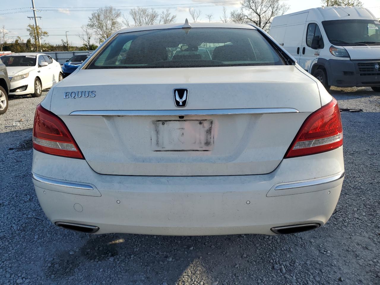 2013 Hyundai Equus - Image 6