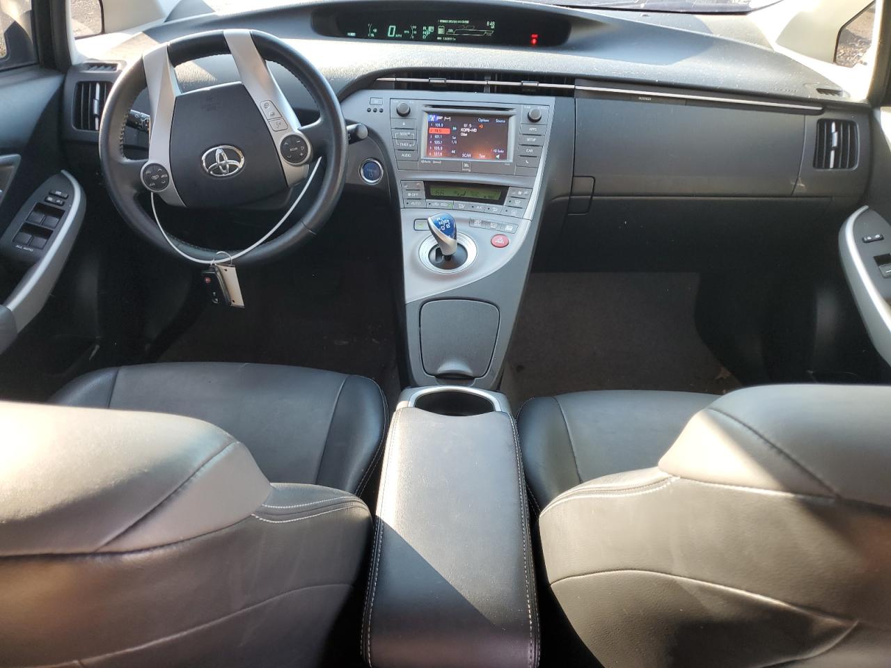 2014 Toyota Prius - Image 8