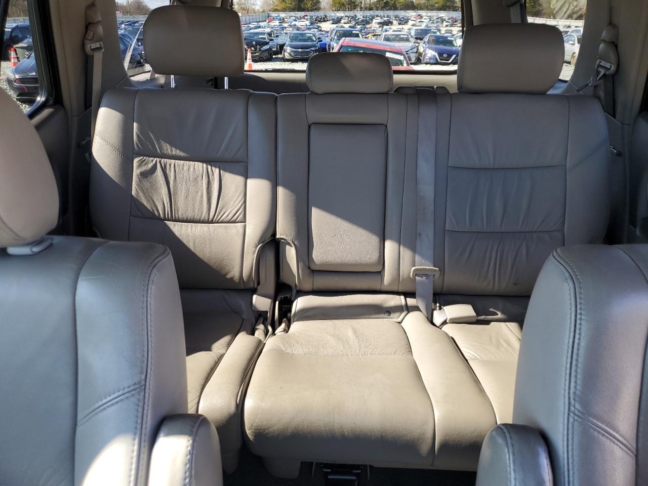2007 Toyota Sequoia - Image 10