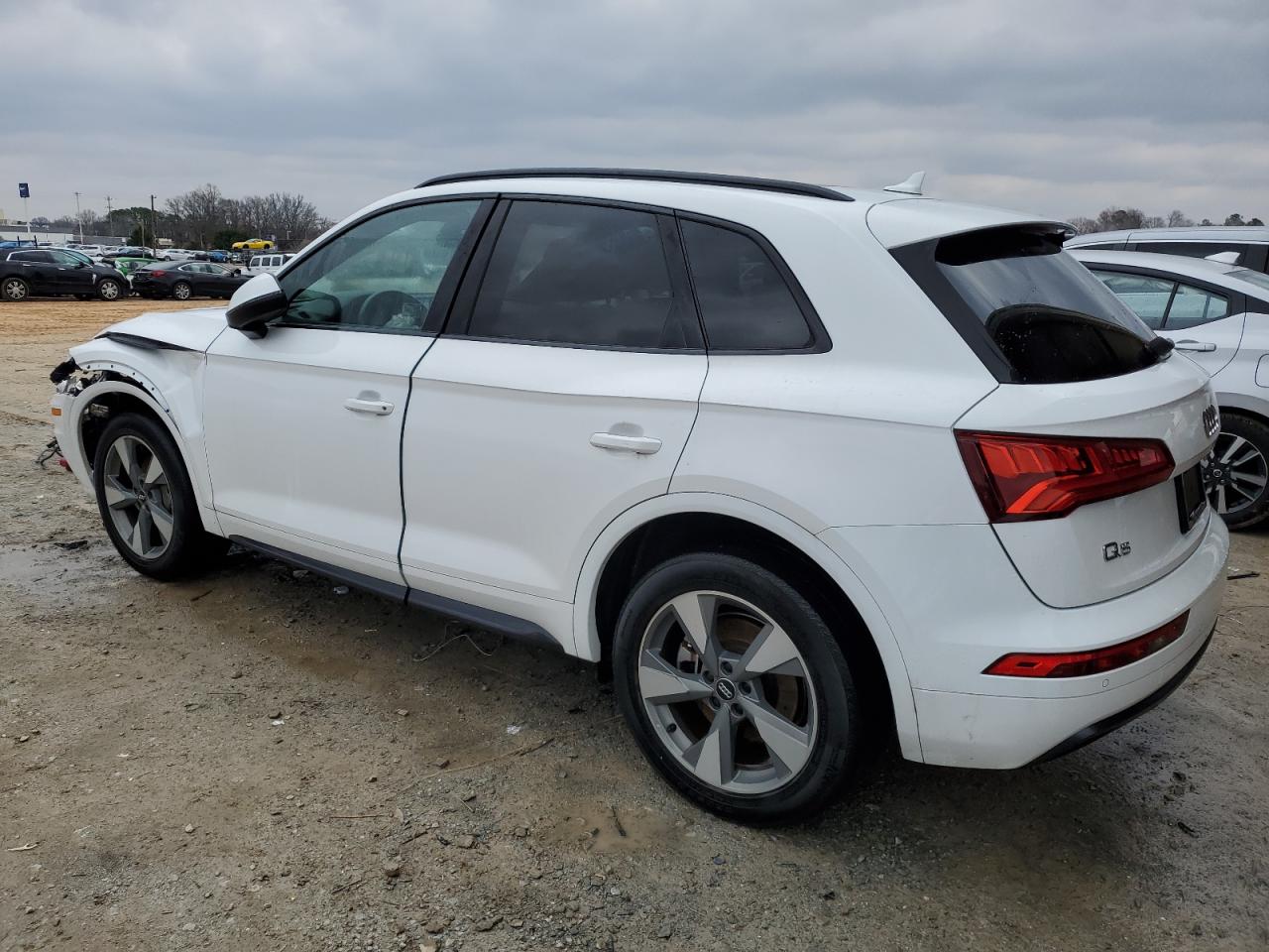 2020 Audi Q5 - Image 2
