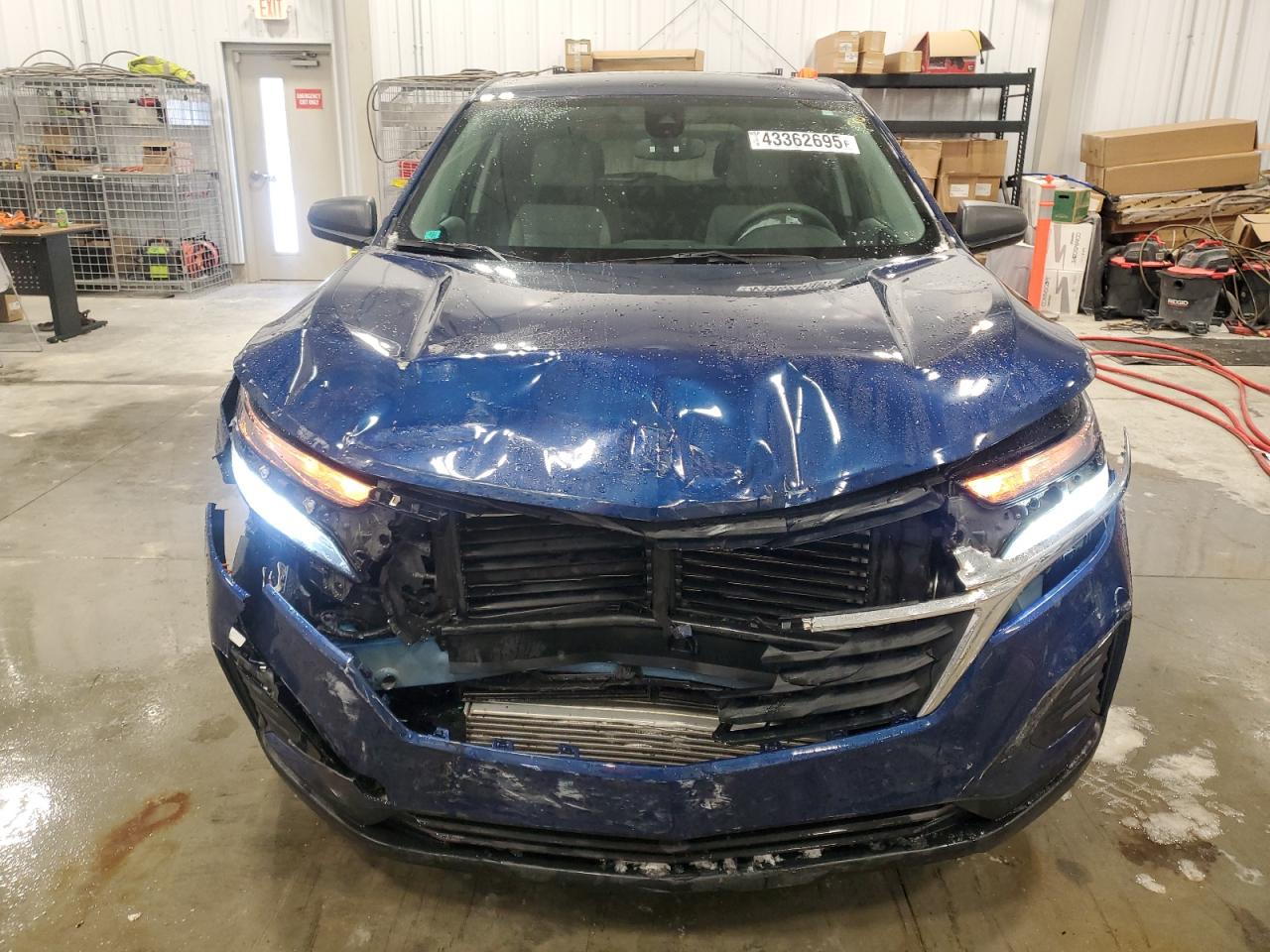 2022 Chevrolet Equinox - Image 5