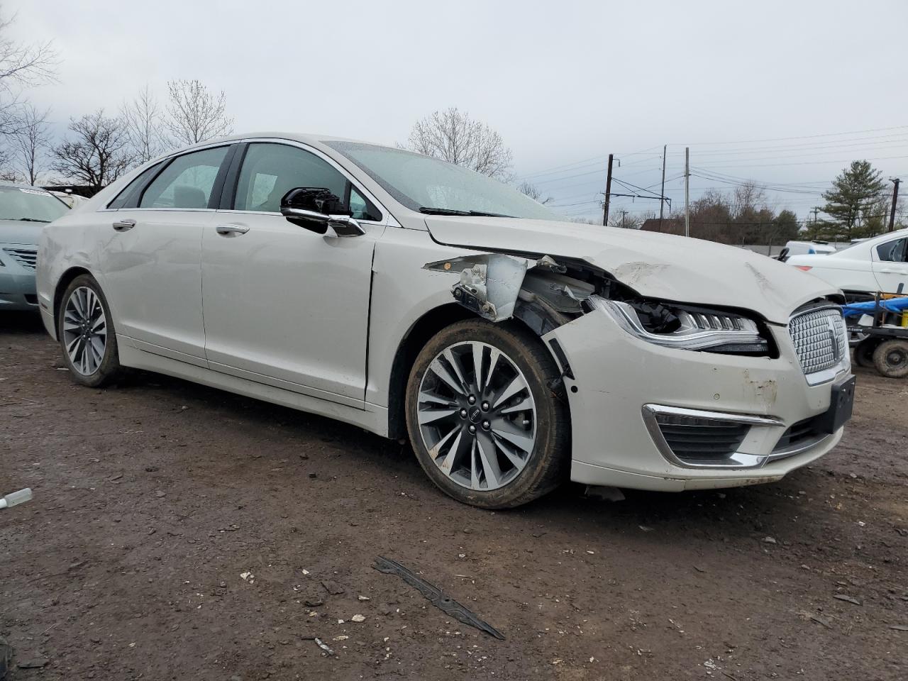 2019 Lincoln MKZ - Image 4