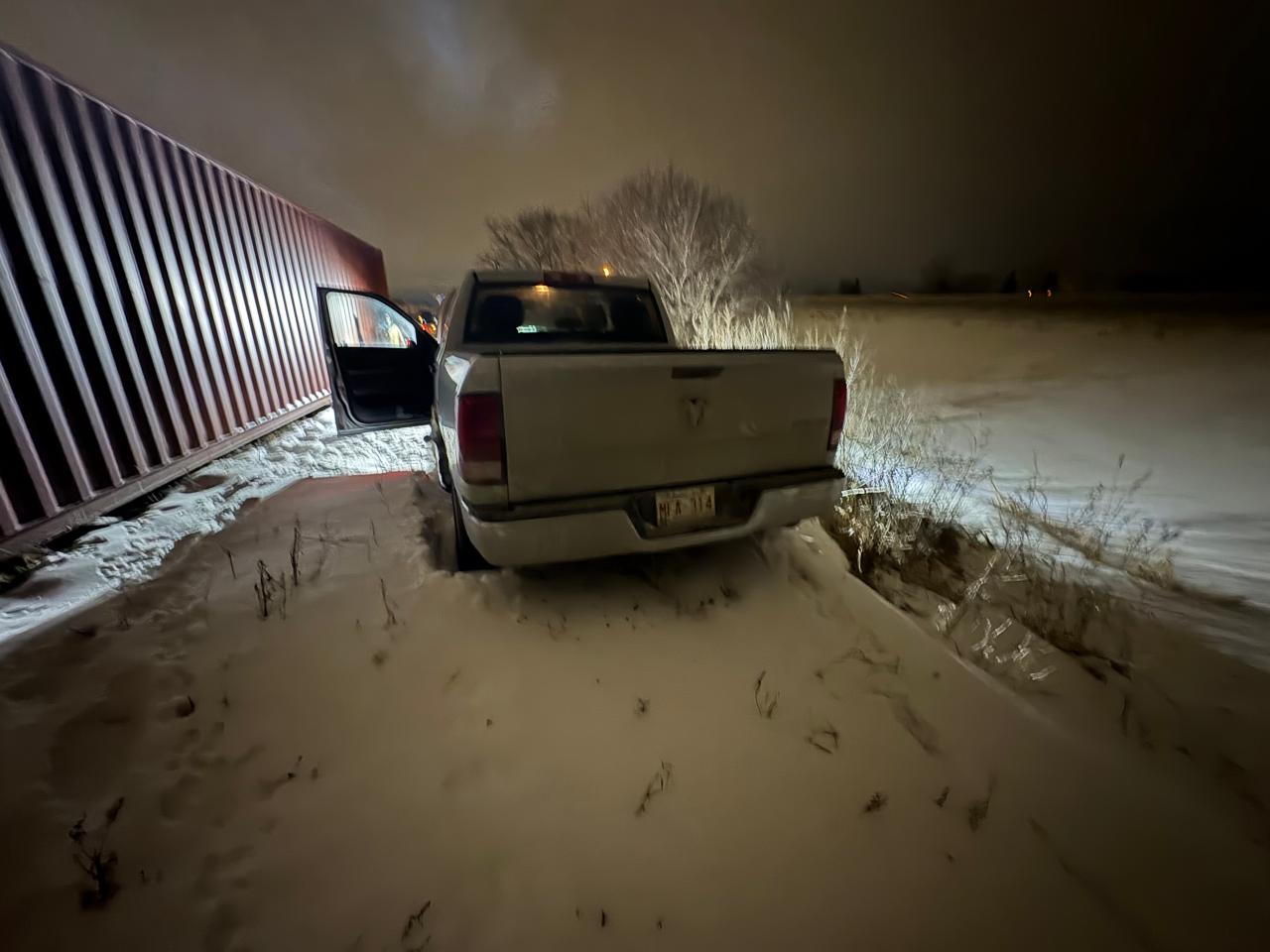 2017 RAM 1500 - Image 2