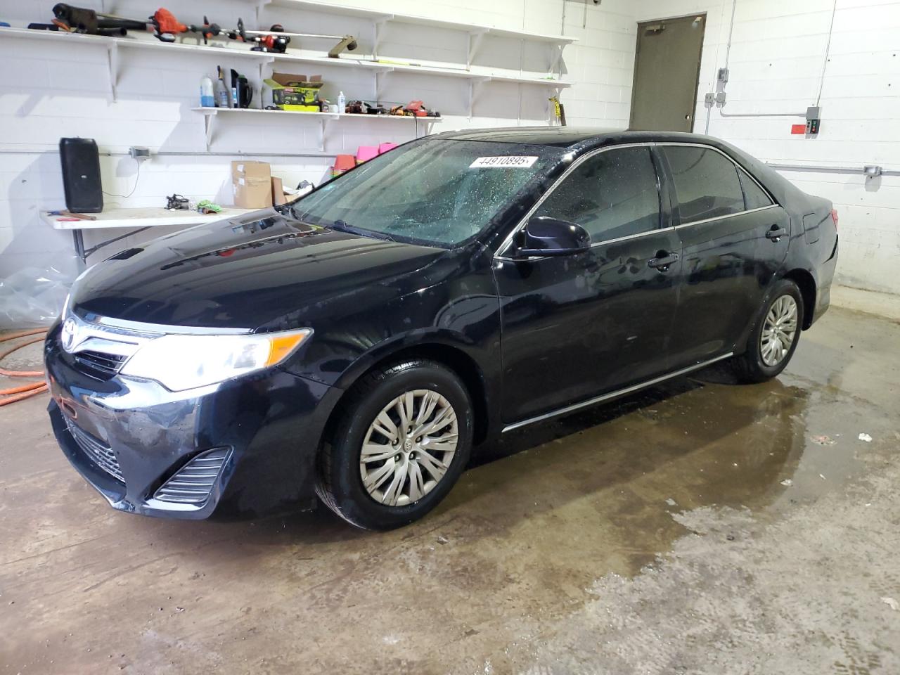2014 Toyota Camry - Image 1