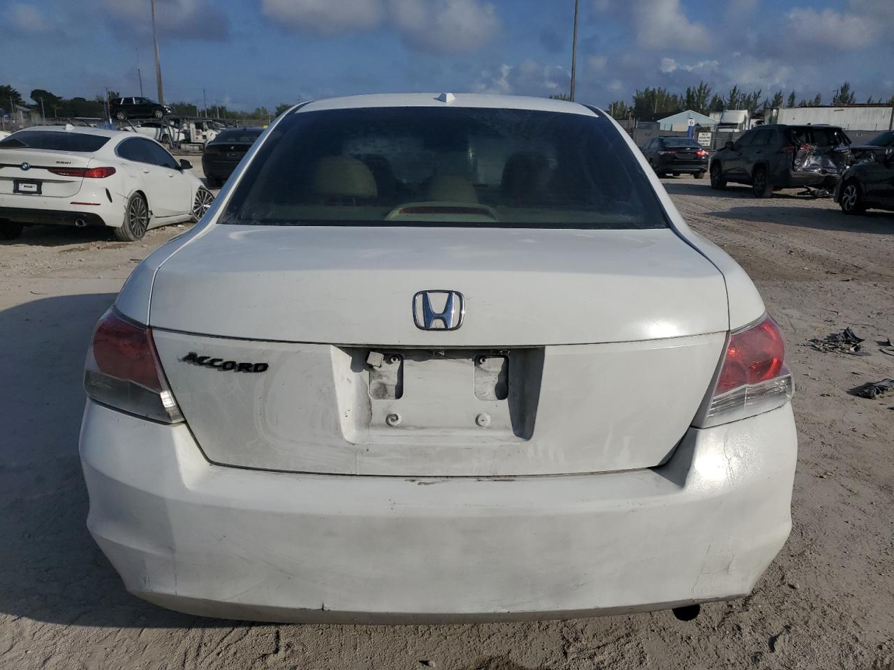 2009 Honda Accord - Image 6