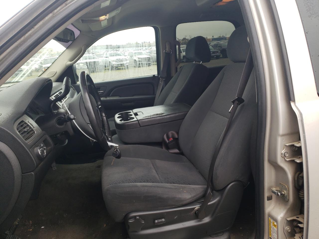 2008 Chevrolet Tahoe - Image 7