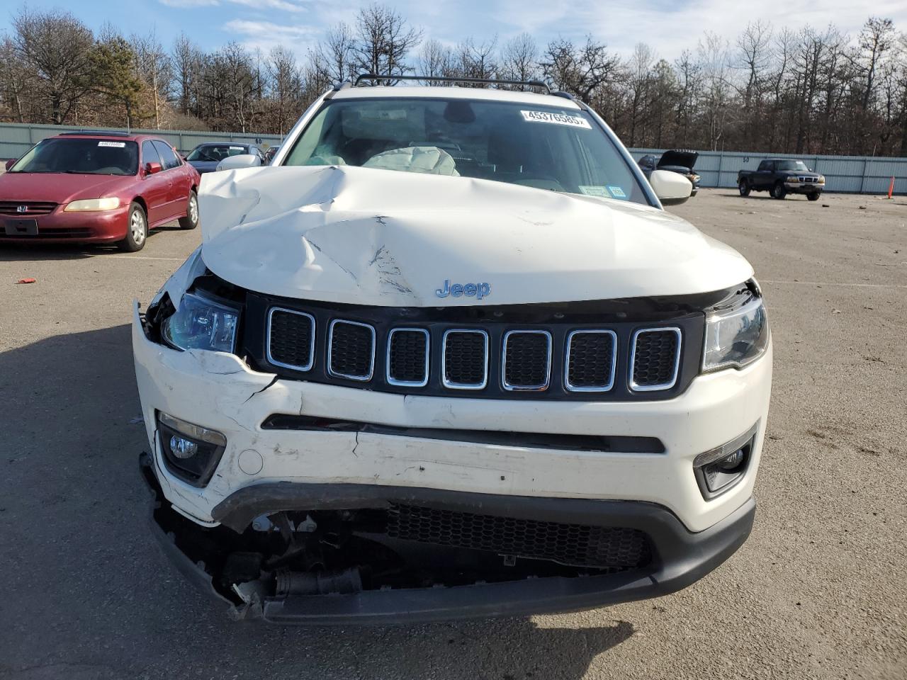 2018 Jeep Compass - Image 5
