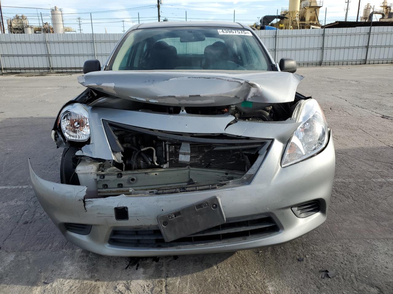 2014 Nissan Versa - Image 5