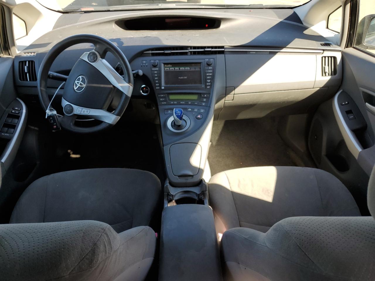 2011 Toyota Prius - Image 8