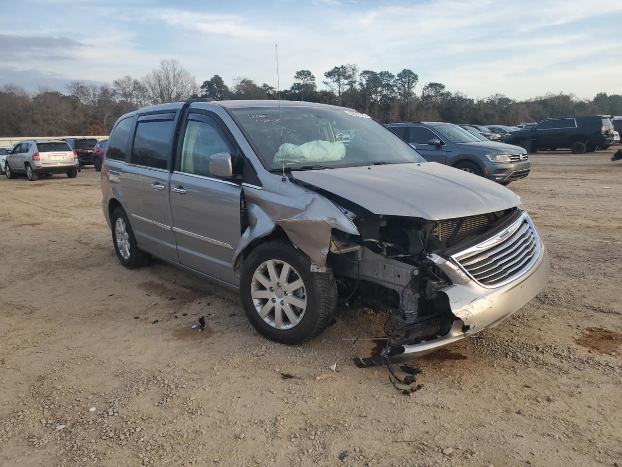 2016 Chrysler Town & Country Touring VIN: 2C4RC1BG8GR207198 Lot: 65929875