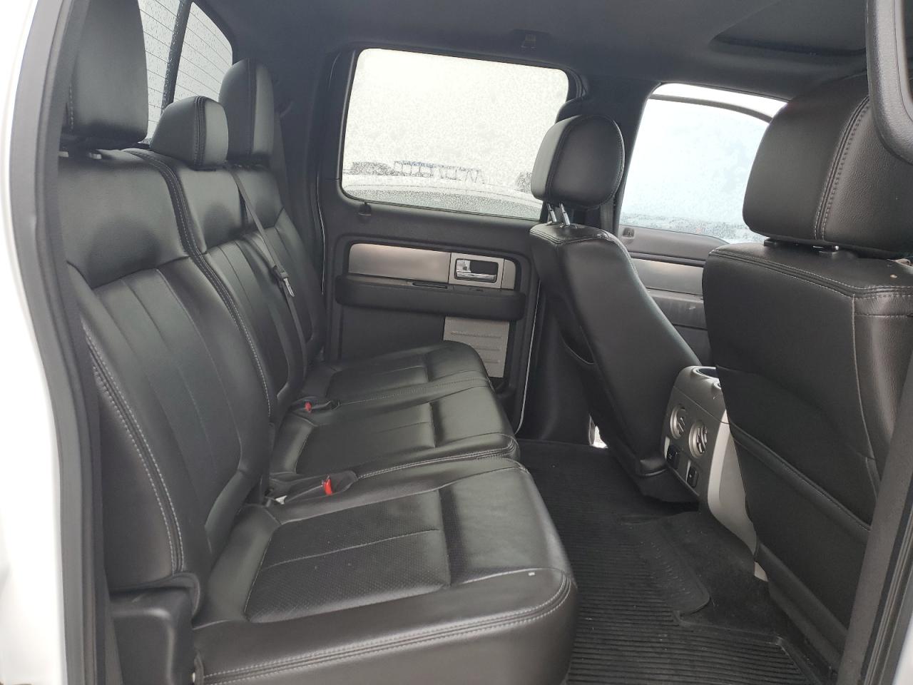 2013 Ford F-150 - Image 10
