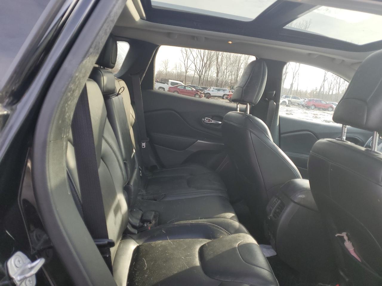 2021 Jeep Grand Cherokee - Image 10
