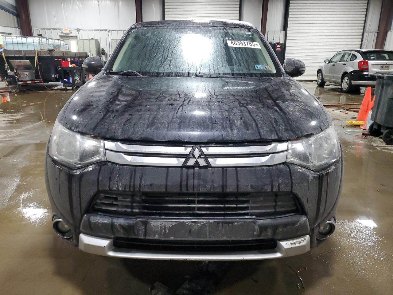 2015 Mitsubishi Outlander - Image 5