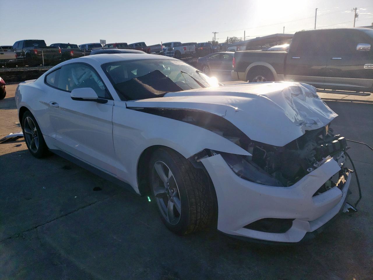 2015 Ford Mustang - Image 4