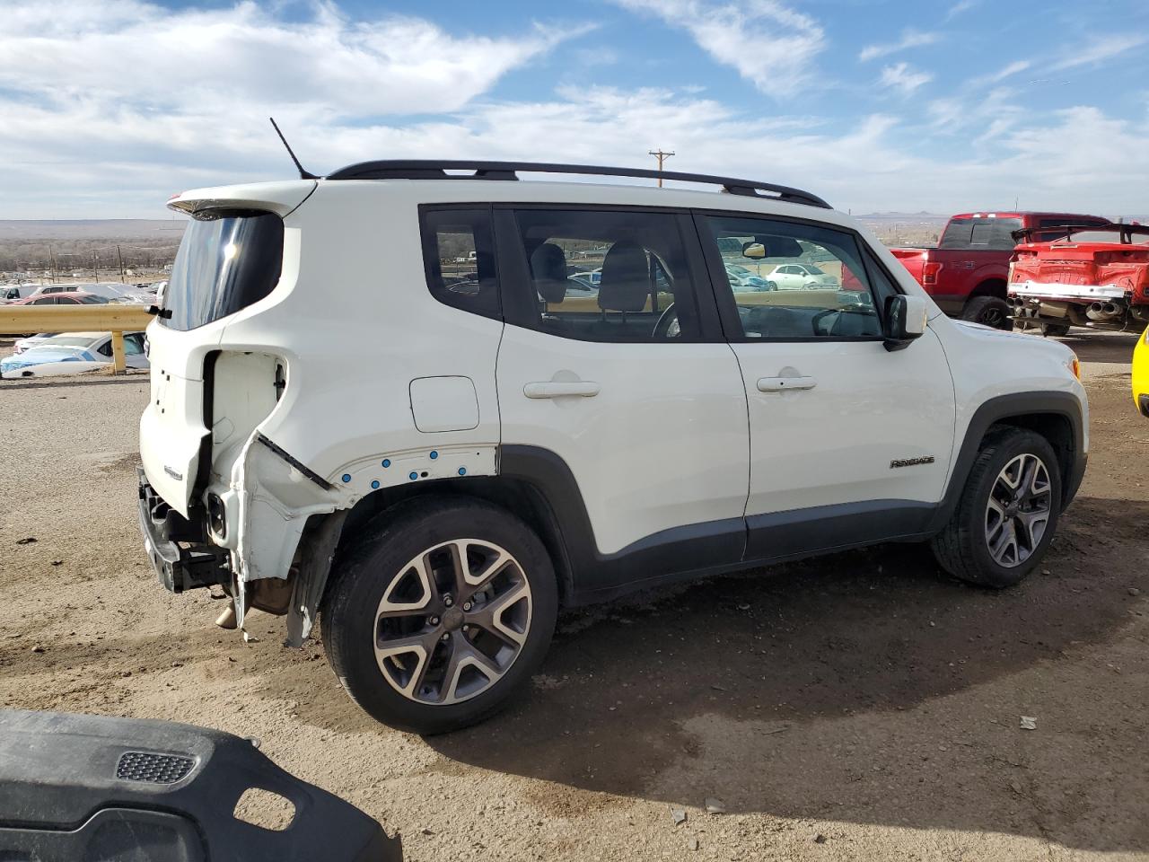 2016 Jeep Renegade - Image 3