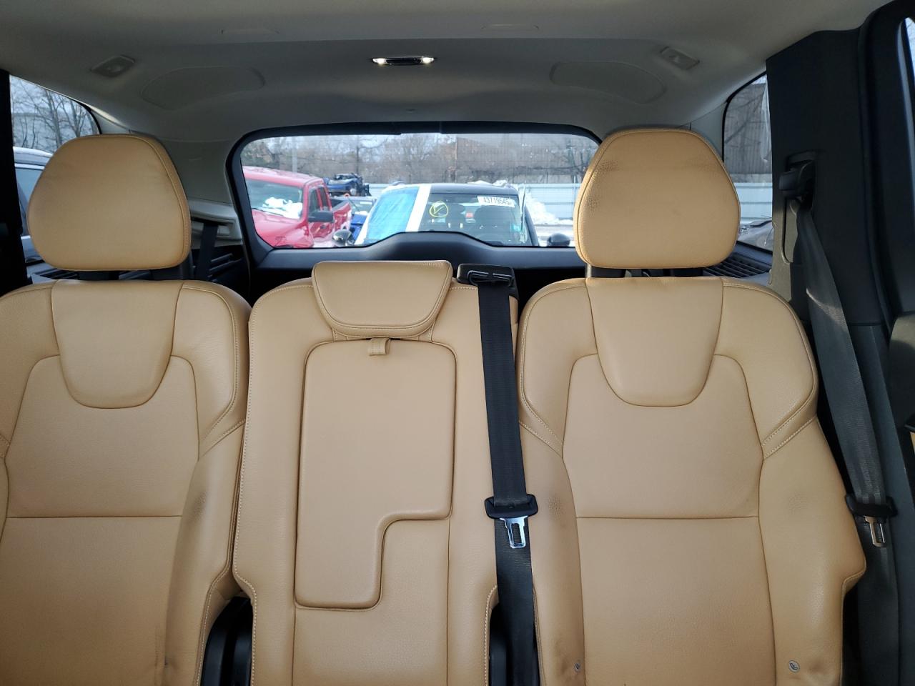 2016 Volvo XC90 - Image 10