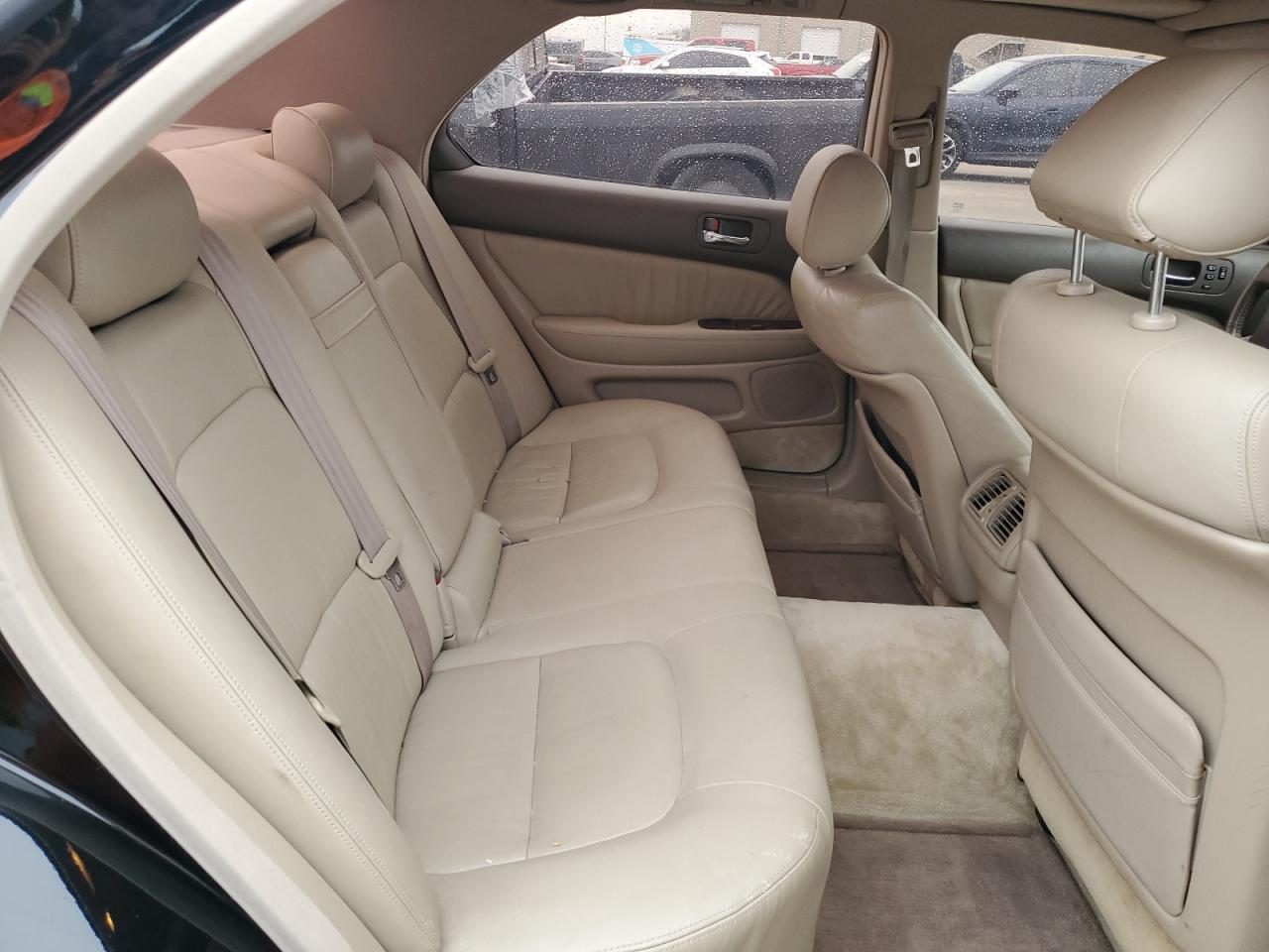 1996 Lexus LS - Image 10