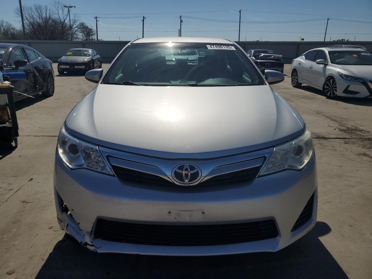 2012 Toyota Camry - Image 5