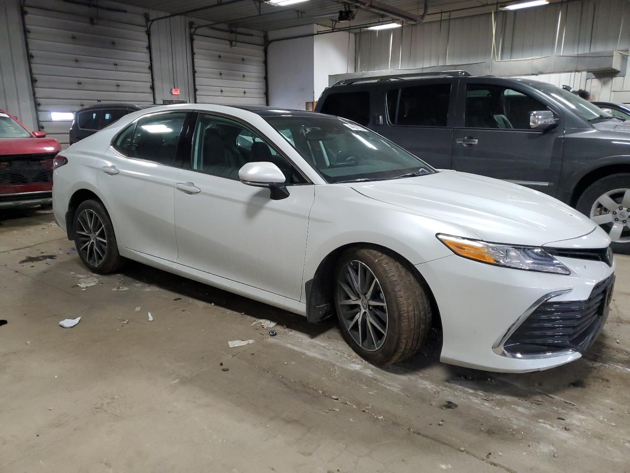 2024 Toyota Camry - Image 4